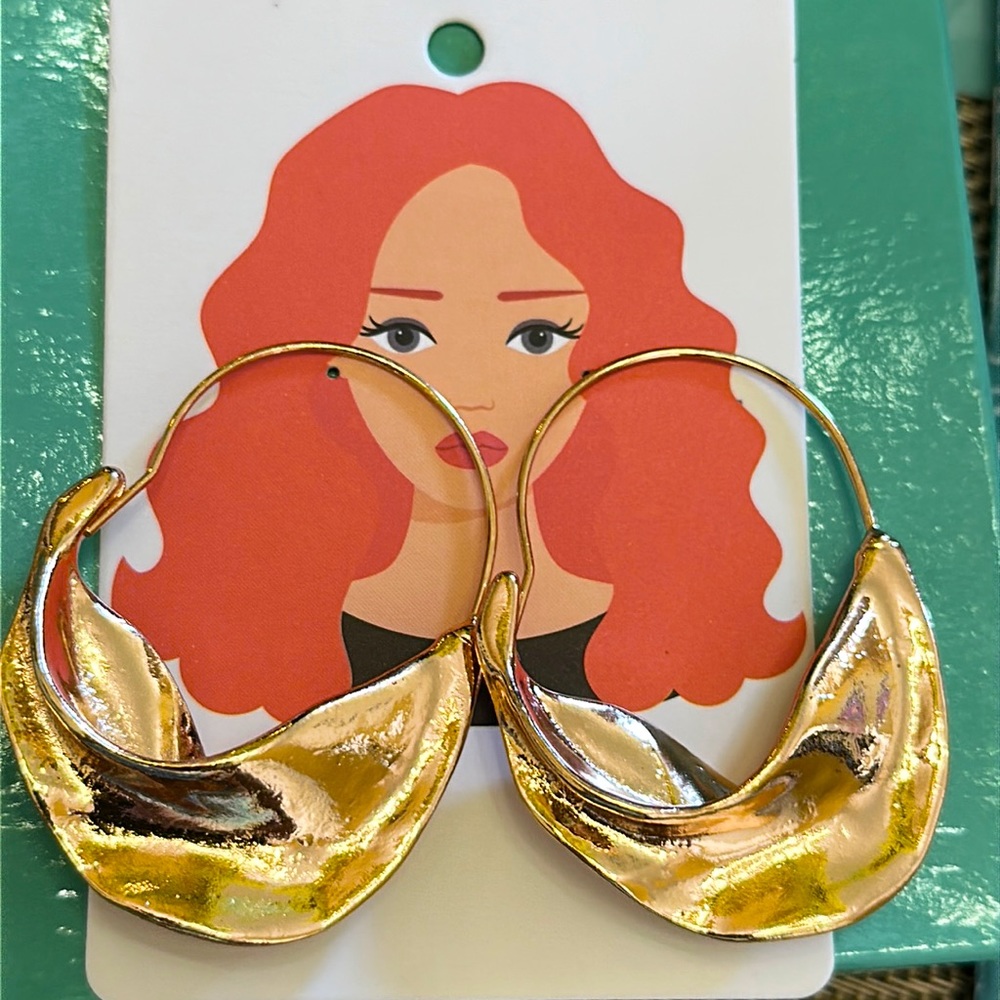 Gorgeous Gold Hoop Earrings Fortune Cookie Design